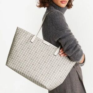 TORY BURCH
Ever-ready Zip Tote Bag in Coated-canvas